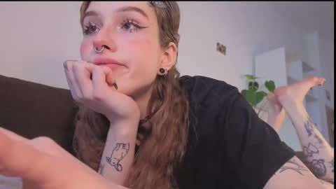 Snapshot of poli_blink chatting on 03-04-26, 12:11 polina online show from 03-04-26, 12:11