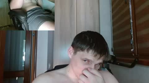 Snapshot of poliglotjoe2 chatting on 07-04-26, 02:12 Poliglotjoe2 online show from 07-04-26, 02:12
