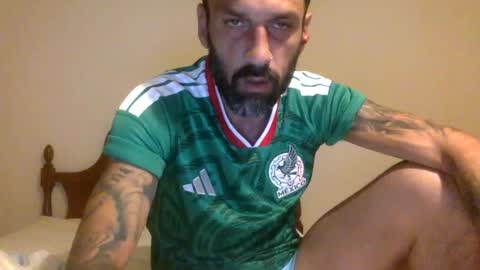 Snapshot of polla101 chatting on 06-12-26, 11:46 aquiles online show from 06-12-26, 11:46
