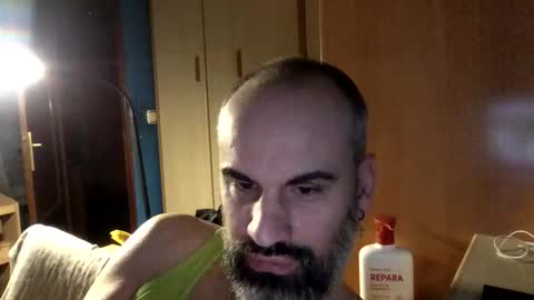 Snapshot of pollito1985 chatting on 02-14-26, 06:10 DIEGO O DIEGUITO online show from 02-14-26, 06:10