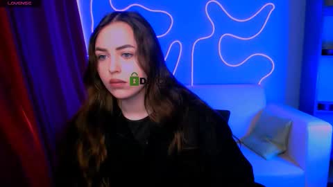 Polly online show from 03-21-26, 11:04