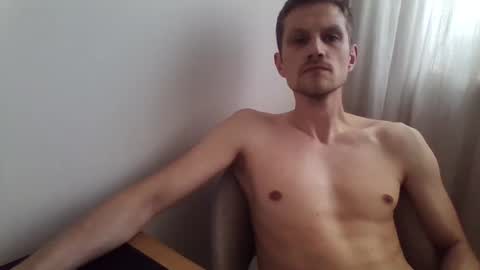 Snapshot of polsenos chatting on 05-29-26, 08:45 polsenos online show from 05-29-26, 08:45