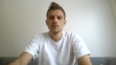 Snapshot of polsenos chatting on 06-30-26, 06:36 polsenos online show from 06-30-26, 06:36