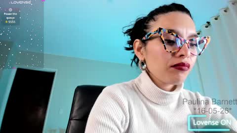 paulina barnett online show from 05-17-26, 05:05