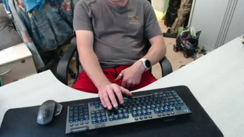 Dave online show from 06-20-26, 01:36