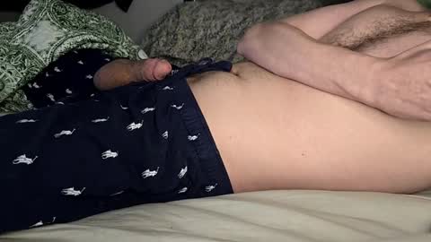 Snapshot of poppunk4life chatting on 11-08-25, 04:45 Kyle online show from 11-08-25, 04:45