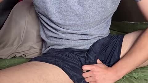 Snapshot of poppunk4life chatting on 02-12-26, 04:07 Kyle online show from 02-12-26, 04:07