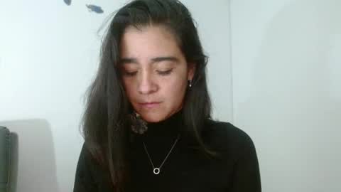 Snapshot of porcelainlux chatting on 08-05-26, 01:41 porcelainlux online show from 08-05-26, 01:41