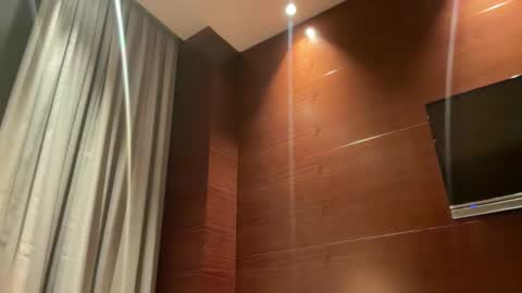 porntoyndr2 online show from 12-21-25, 06:53