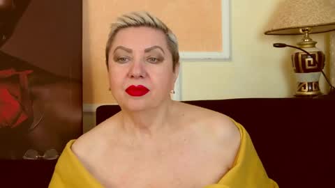 Snapshot of posh_lady chatting on 05-26-26, 07:54 LADY POSH online show from 05-26-26, 07:54