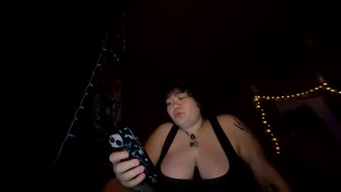 Snapshot of potentdoll666 chatting on 06-10-26, 06:56 potentdoll666 online show from 06-10-26, 06:56