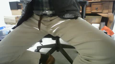 Snapshot of poundtownusa2016 chatting on 02-19-25, 08:20 ConchilDog online show from 02-19-25, 08:20