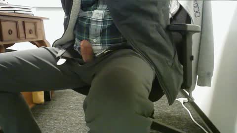 Snapshot of poundtownusa2016 chatting on 02-06-26, 04:10 ConchilDog online show from 02-06-26, 04:10