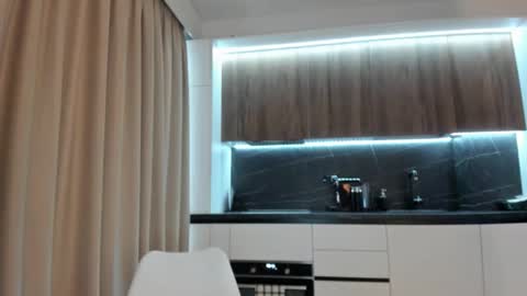 Snapshot of powership_hotmuscle chatting on 04-12-26, 03:06 powership_hotmuscle online show from 04-12-26, 03:06