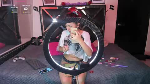 poyson_ivy1 online show from 05-29-26, 12:08