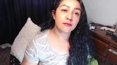 Snapshot of ppepittaaredd chatting on 04-22-26, 09:01 maryana online show from 04-22-26, 09:01