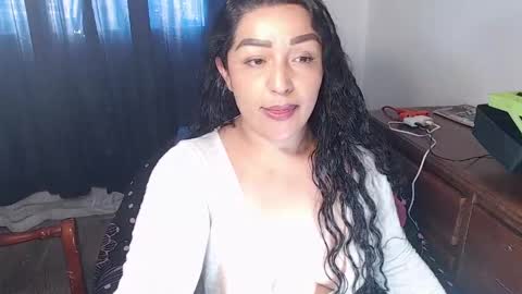 Snapshot of ppepittaaredd chatting on 05-17-26, 08:05 maryana online show from 05-17-26, 08:05