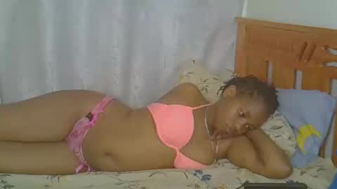 preetty_queenie1 online show from 04-29-26, 01:32