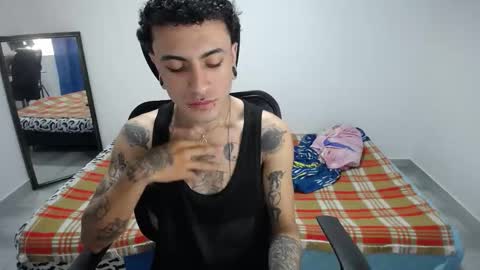 Plux online show from 11-26-25, 06:31