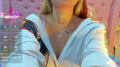 Pretti Violet online show from 02-02-26, 11:47