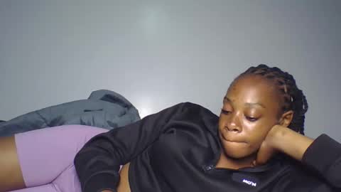 Pretty online show from 04-08-26, 02:50