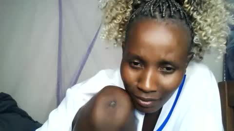 Snapshot of pretty_ass07 chatting on 05-21-26, 04:36 pretty_ass07 online show from 05-21-26, 04:36