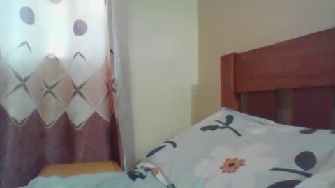 Karol online show from 11-11-25, 03:28