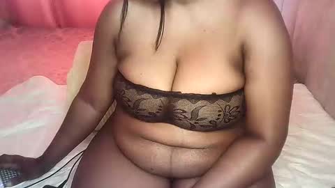 chichi online show from 11-13-25, 10:47