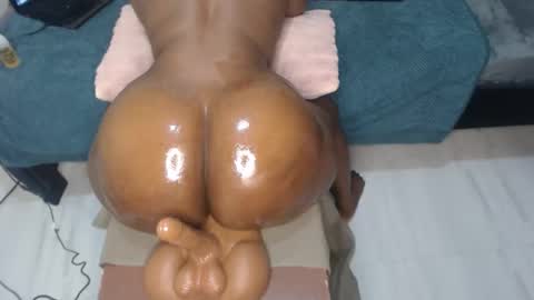 pretty_clare online show from 04-06-26, 04:21