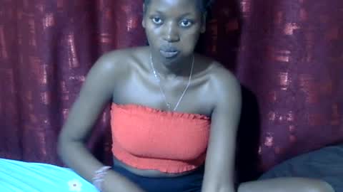 Snapshot of pretty_ebby chatting on 06-11-26, 05:55 pretty_ebby online show from 06-11-26, 05:55