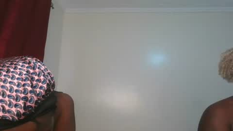 pretty_empress online show from 07-19-26, 10:52
