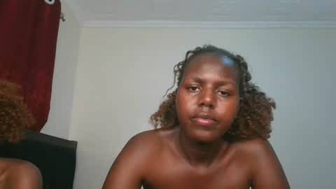 pretty_empress online show from 07-26-26, 11:55