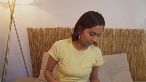 Snapshot of pretty_goddess chatting on 06-04-26, 08:15 pretty_goddess online show from 06-04-26, 08:15