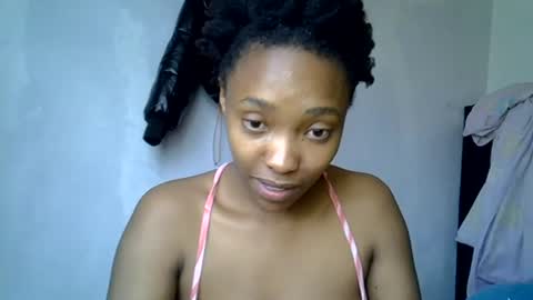 pretty jazminee online show from 06-18-26, 09:47