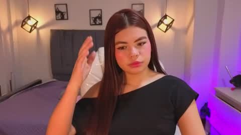 pretty online show from 06-18-26, 05:30