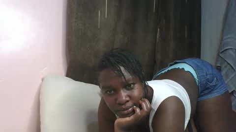 Snapshot of pretty_kylah chatting on 04-08-26, 04:29 pretty_kylah online show from 04-08-26, 04:29