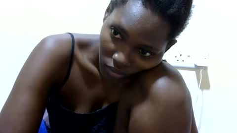 pretty_leila1 online show from 05-21-26, 05:14
