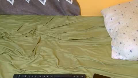 pretty_milla03 online show from 02-23-26, 06:55