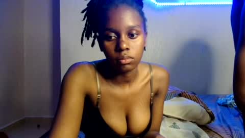 Snapshot of pretty_nyra chatting on 06-14-26, 02:24 Nyra online show from 06-14-26, 02:24