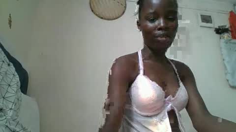 pretty_petite_ebony online show from 01-09-26, 12:08