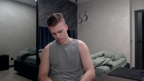 Justin online show from 12-02-25, 05:08