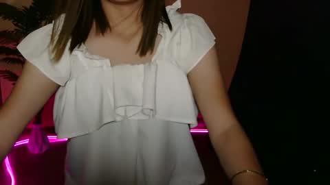 pretty_yanaah16 online show from 03-16-26, 06:39