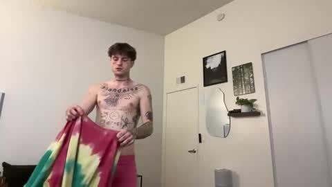 pretty boy online show from 05-23-26, 04:39