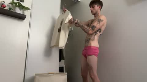 pretty boy online show from 06-30-26, 03:51
