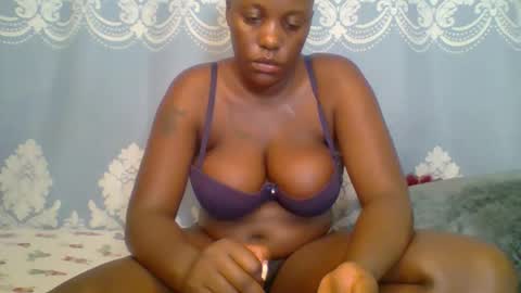 SHANIA online show from 04-13-26, 08:20