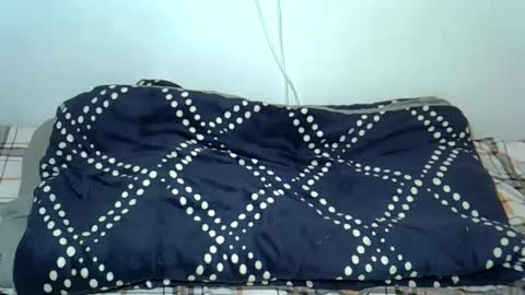 Snapshot of prettydiva2 chatting on 06-28-26, 12:44 prettydiva2 online show from 06-28-26, 12:44