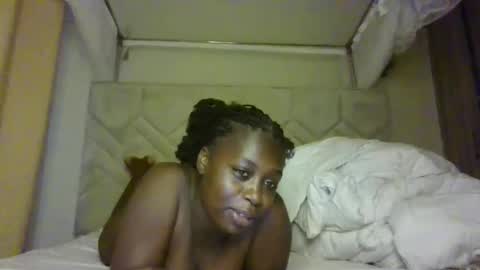prettydulce online show from 04-01-26, 04:02