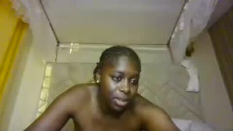 Snapshot of prettydulce chatting on 07-04-26, 03:07 prettydulce online show from 07-04-26, 03:07