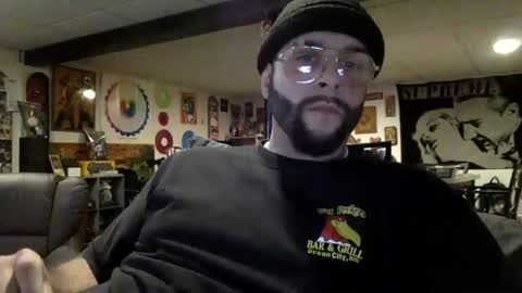 prettyglazed online show from 02-03-25, 08:24