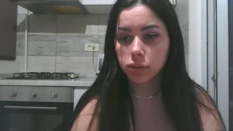 Snapshot of prettyjulliette chatting on 05-13-26, 05:32 prettyjulliette online show from 05-13-26, 05:32